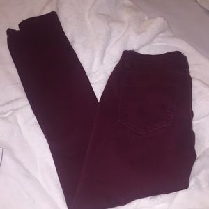 MAROON JEANS FROM FOREVER 21